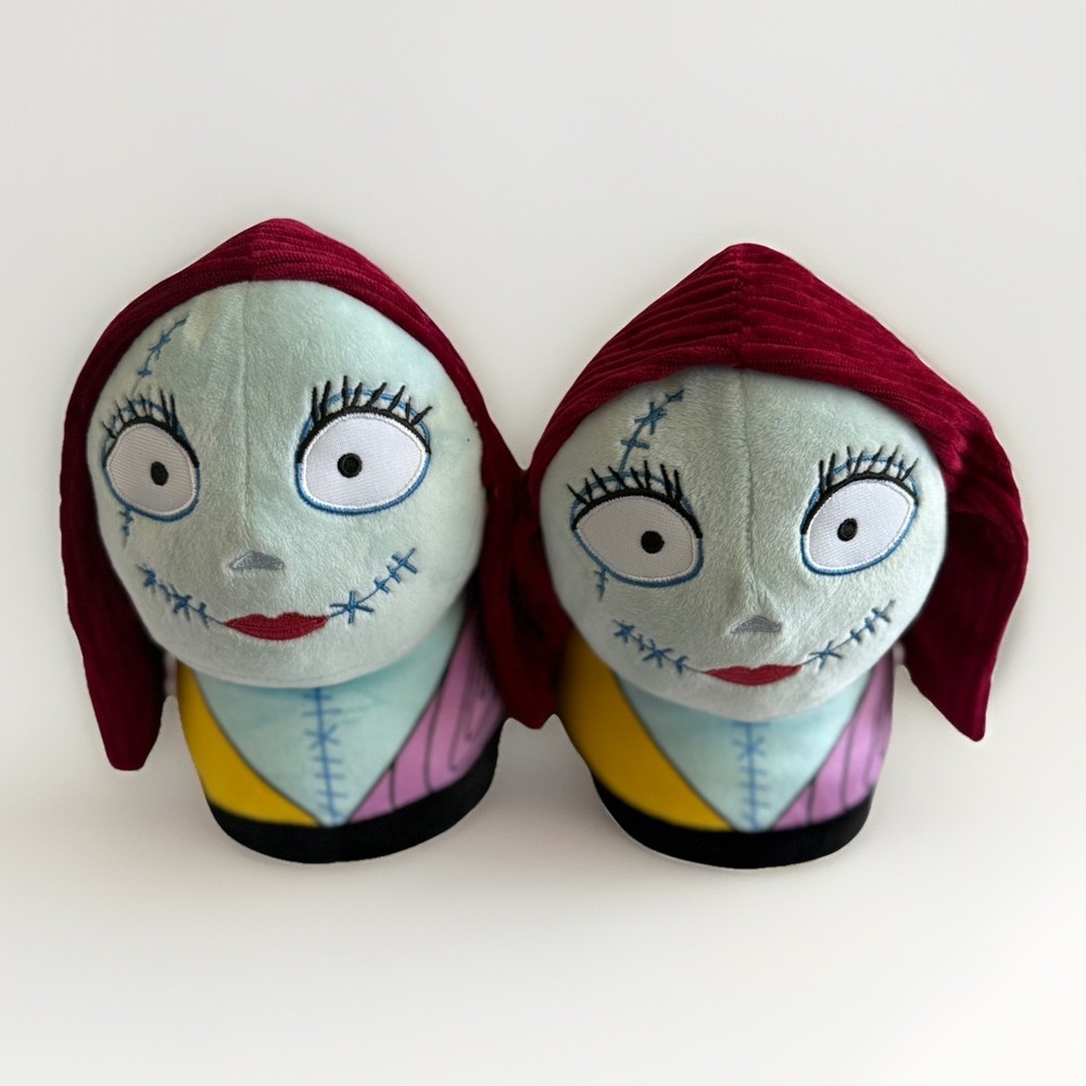 HappyFeet Disney Slippers Nightmare Before Christmas Sally  Adult XL/XXL 10.5–14